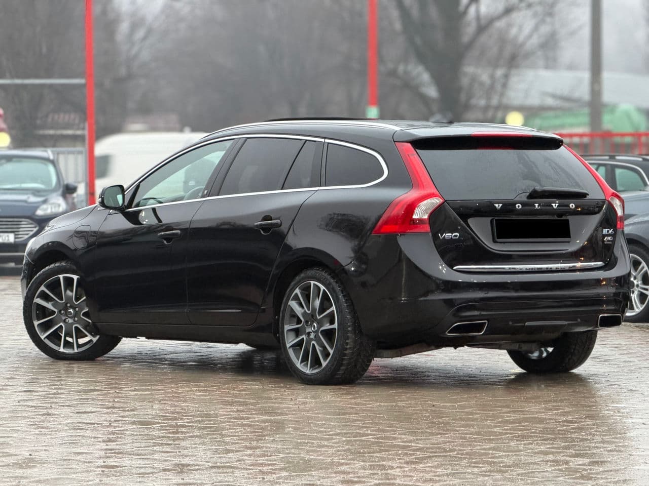 Volvo V 60 2013 — Миниатюра 3