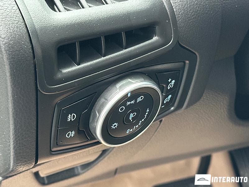 Ford Focus 2017 — Миниатюра 13