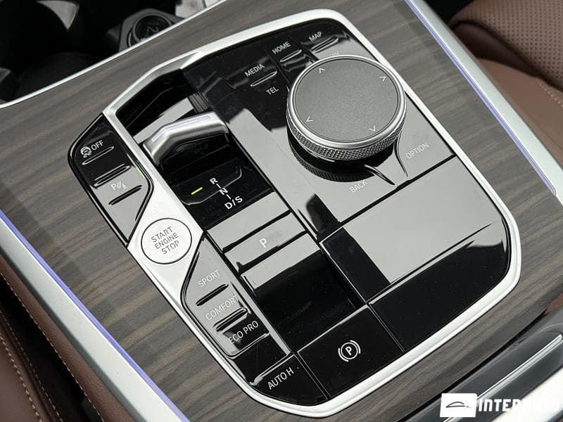 2025 BMW X5 4.0i — Miniatură 20