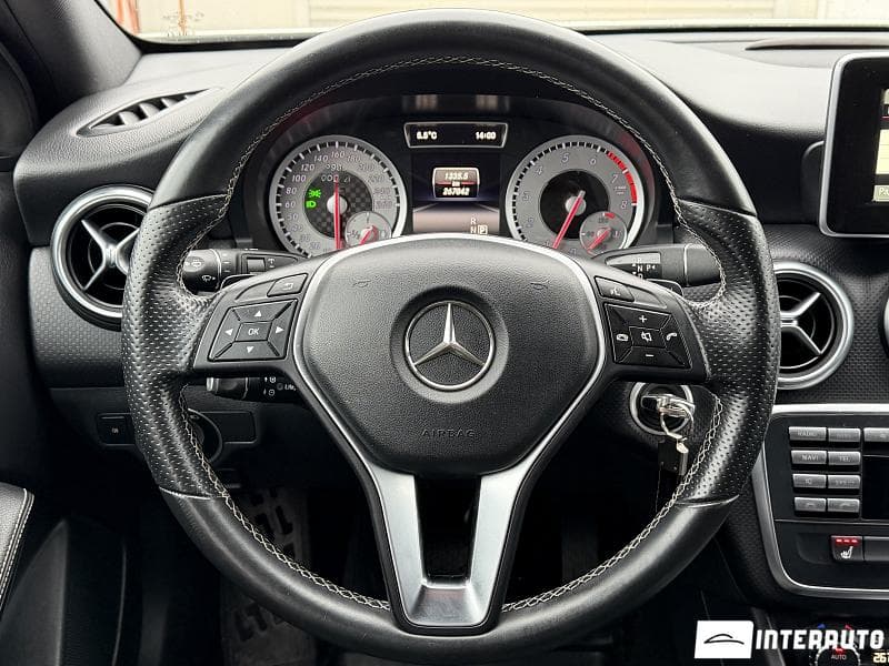 Mercedes A 180 2015 — Миниатюра 11
