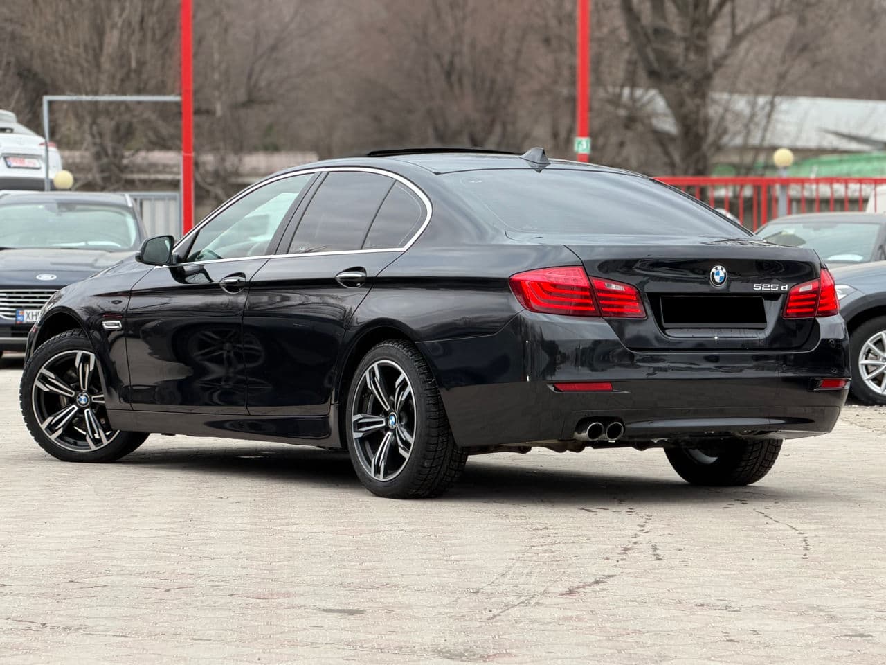 BMW 525 2014 — Миниатюра 3