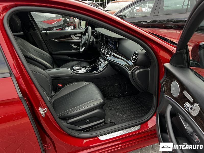Mercedes E 300 2016 — Миниатюра 7