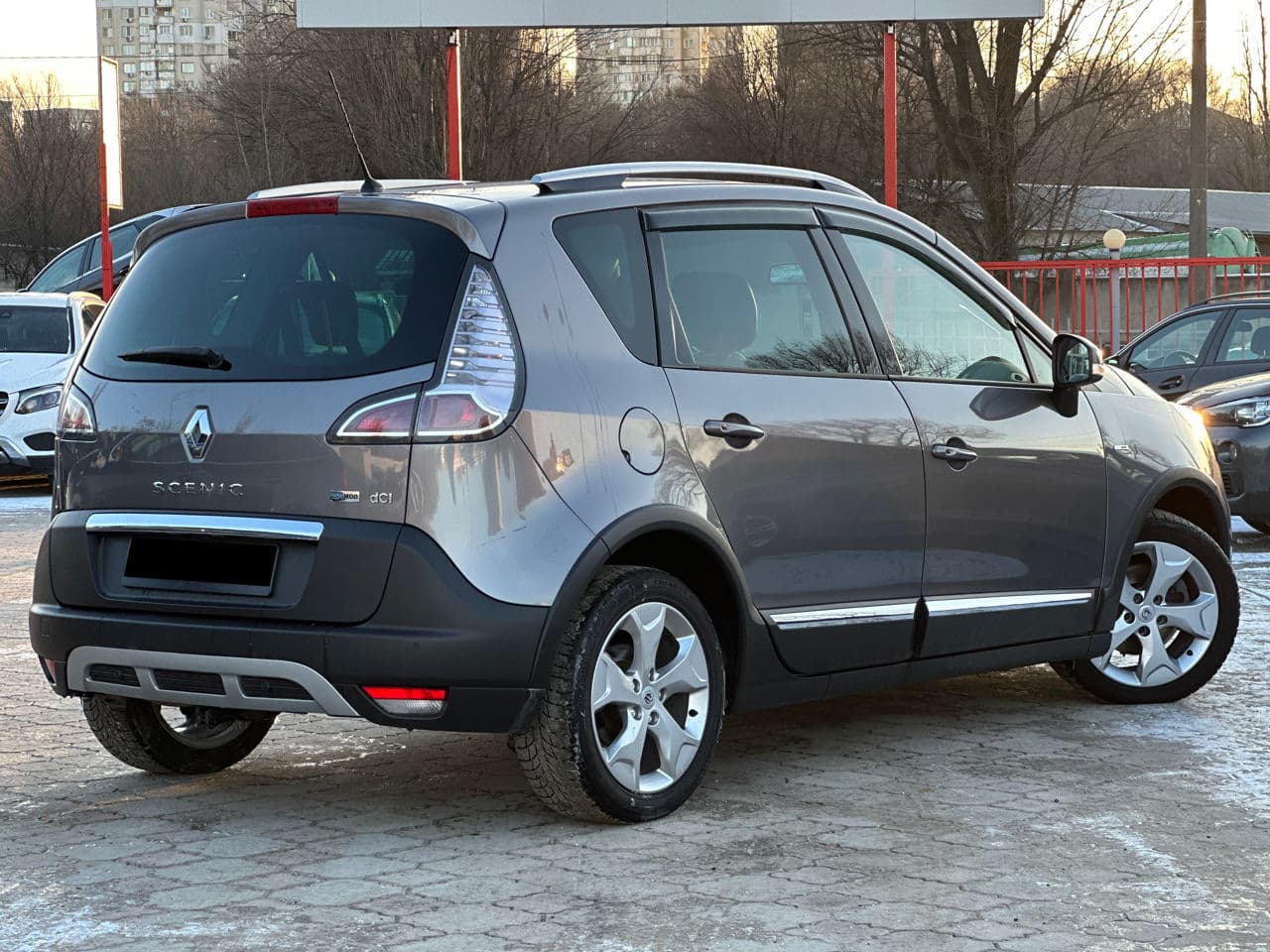 Renault Scenic X-Mode 2015 — Миниатюра 2