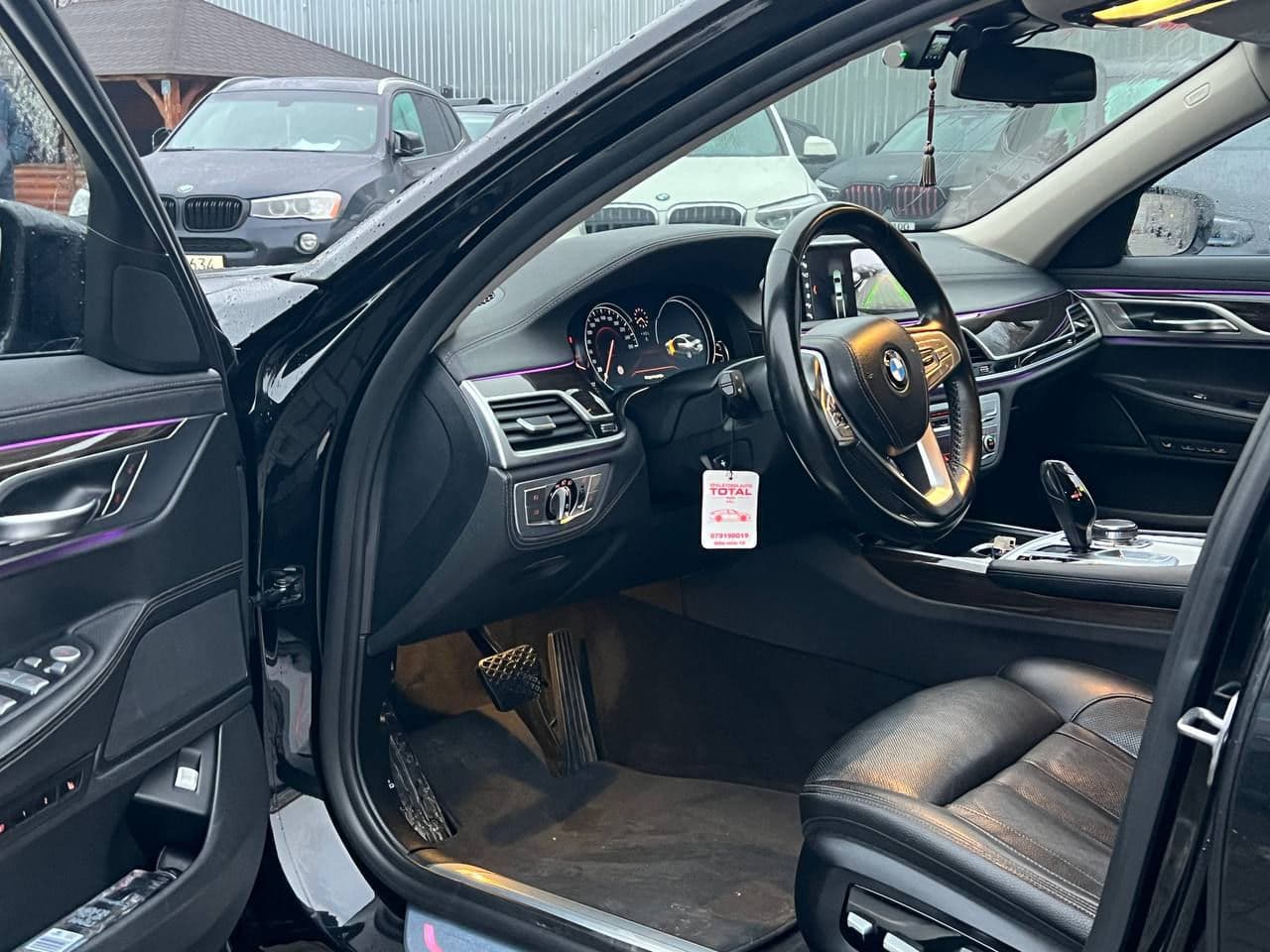 BMW 730 2018 — Миниатюра 8