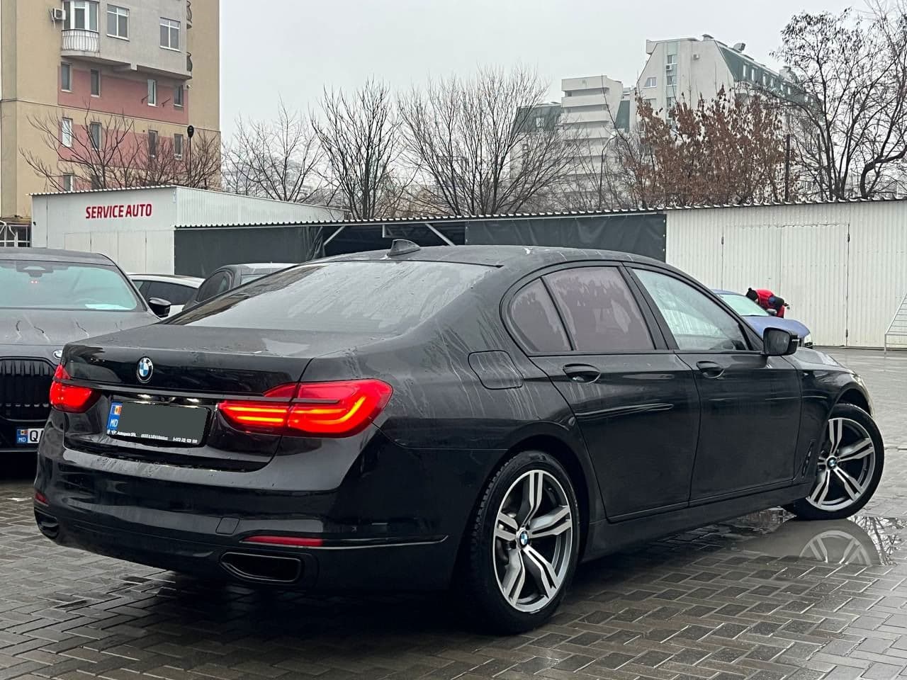 BMW 730 2018 — Миниатюра 2