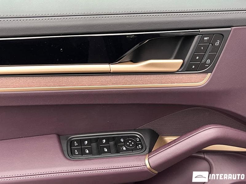 Porsche Cayenne 2026 — Миниатюра 9