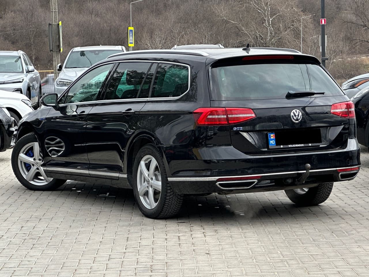 Volkswagen Passat GTE 2015 — Миниатюра 4