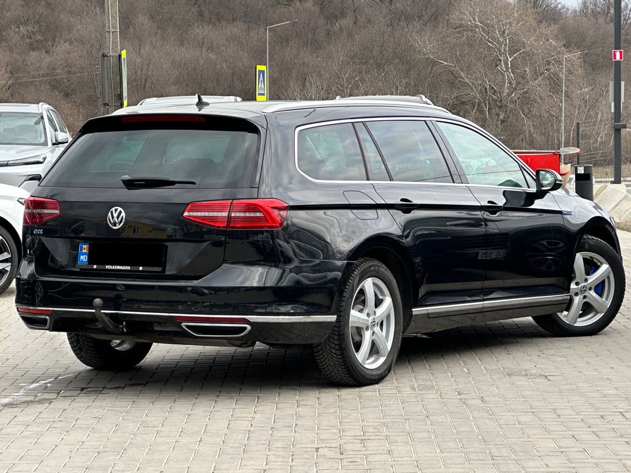 Volkswagen Passat GTE 2015 — Миниатюра 3