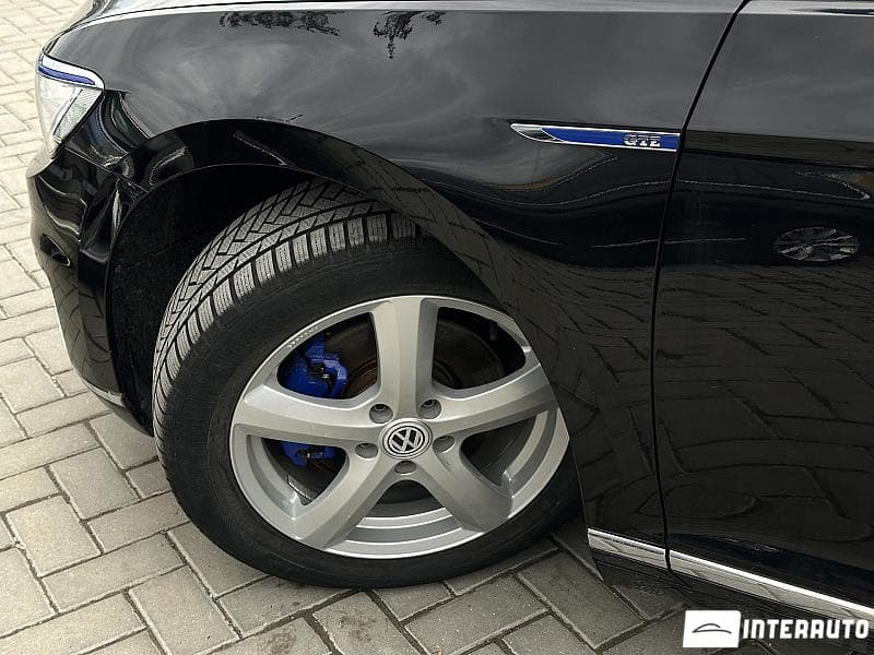 Volkswagen Passat GTE 2015 — Миниатюра 18