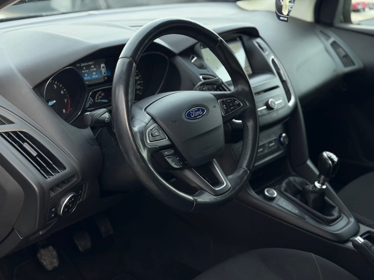 Ford Focus 2018 — Миниатюра 8