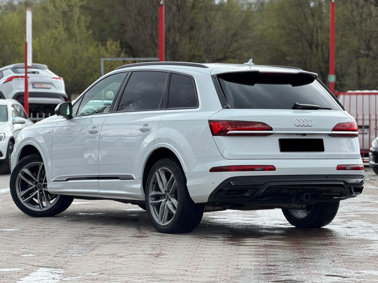 Audi Q7 2019 — Миниатюра 3