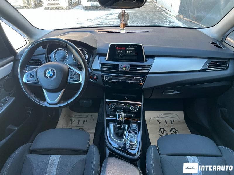 BMW 216d 2021 — Миниатюра 7