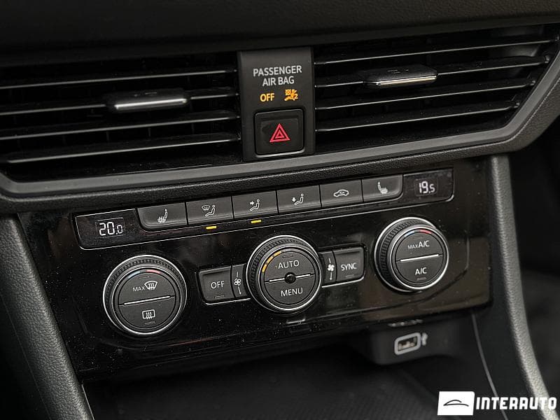 Volkswagen Jetta 2018 — Миниатюра 13
