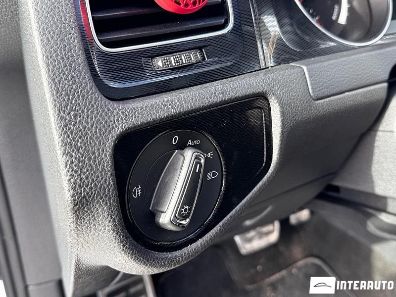 Volkswagen Golf GTE 2015 — Миниатюра 14