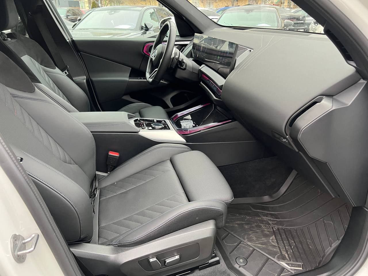 BMW X3 2.0i 2024 — Миниатюра 8