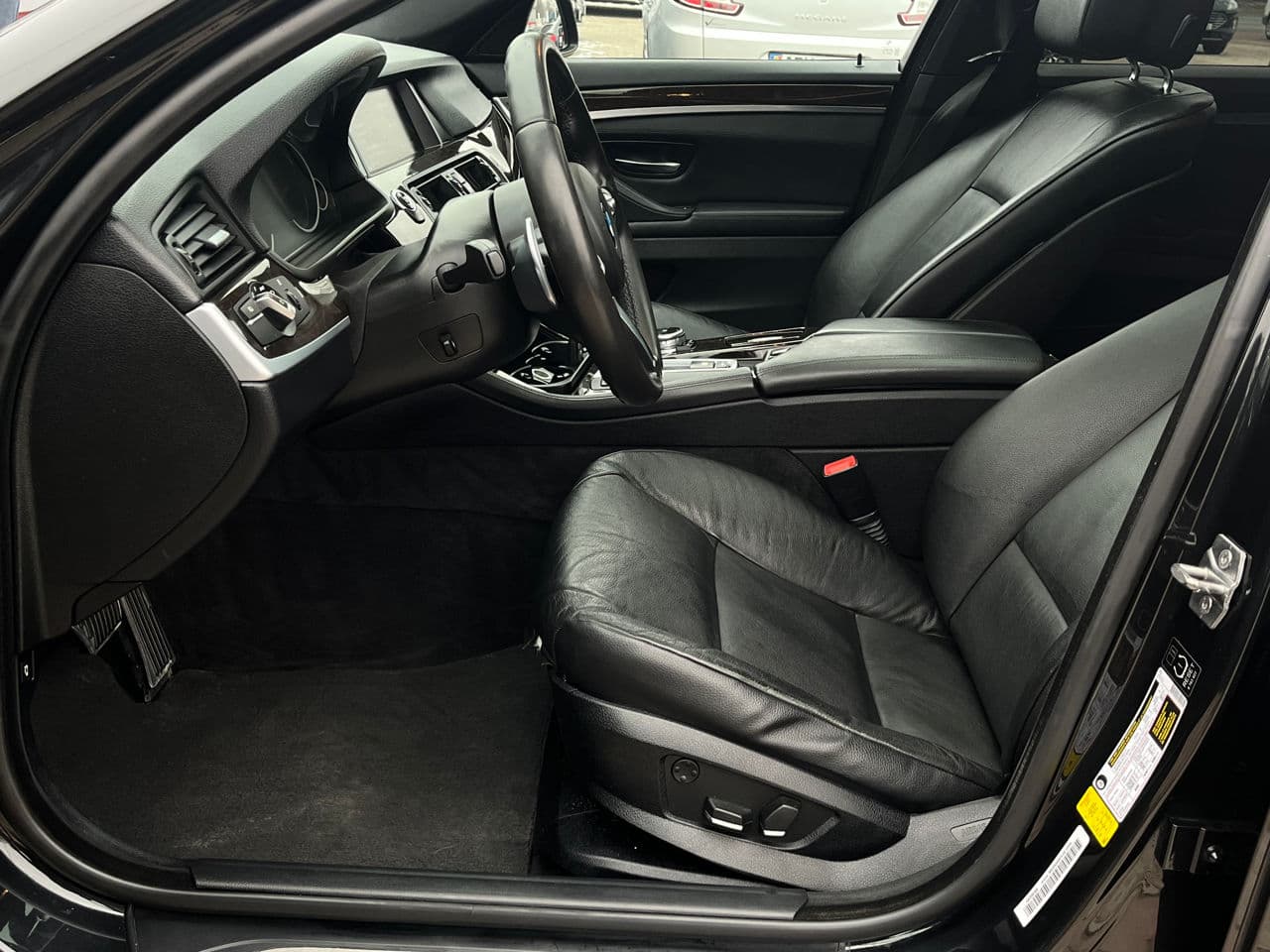 BMW 528 2012 — Миниатюра 6