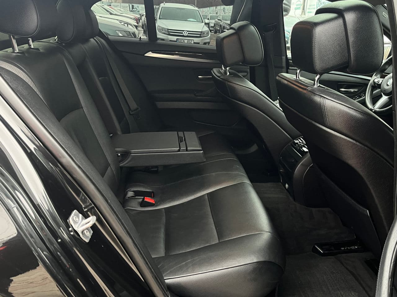 BMW 528 2012 — Миниатюра 18