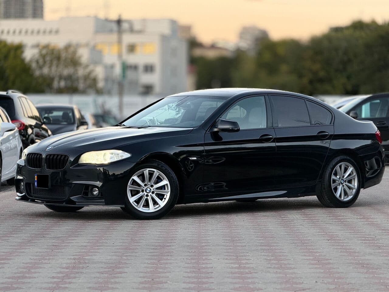 BMW 528