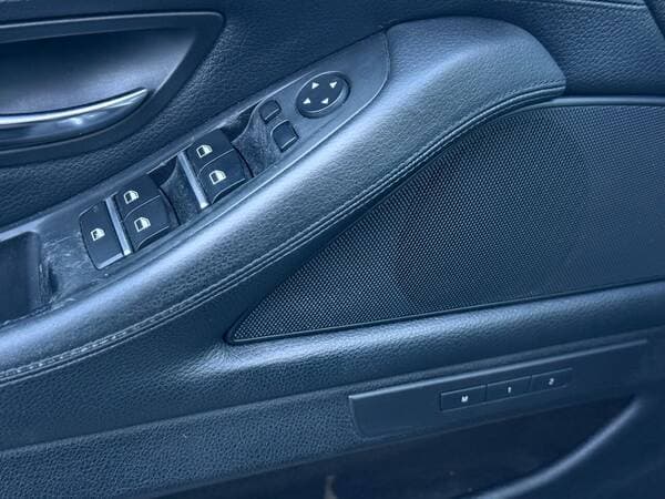 2012 BMW 528 — Miniatură 14