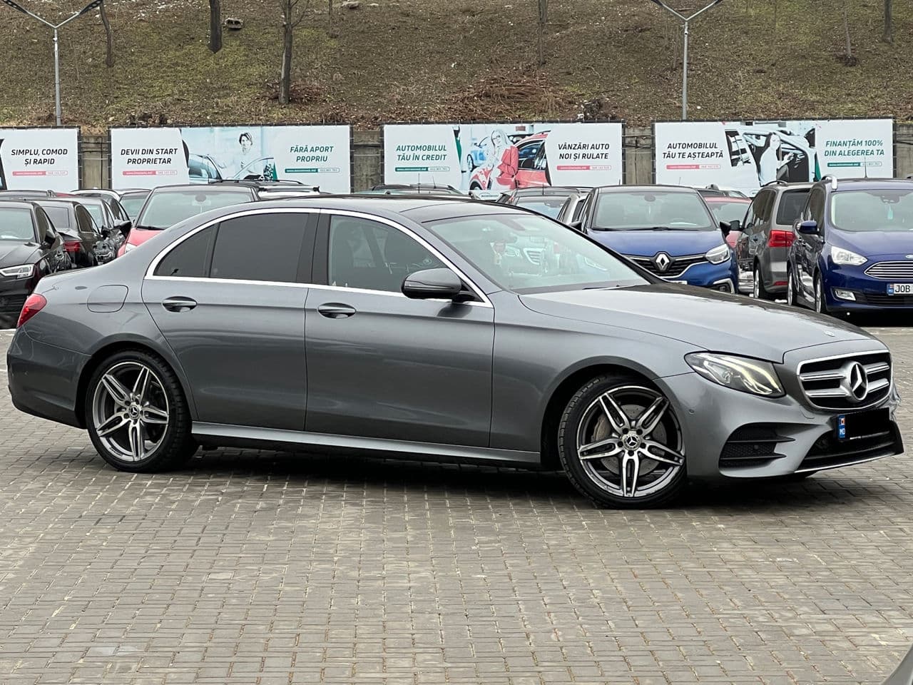 Mercedes E 200