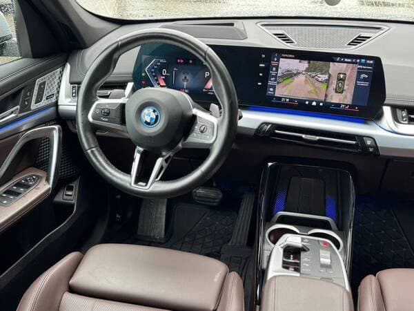 2023 BMW X1 xDrive30e — Miniatură 10