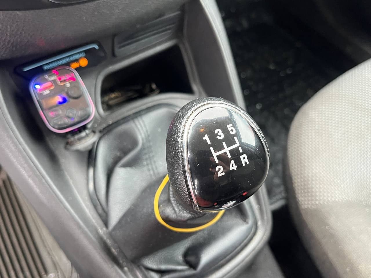 2017 Ford Tourneo Courier — Miniatură 8