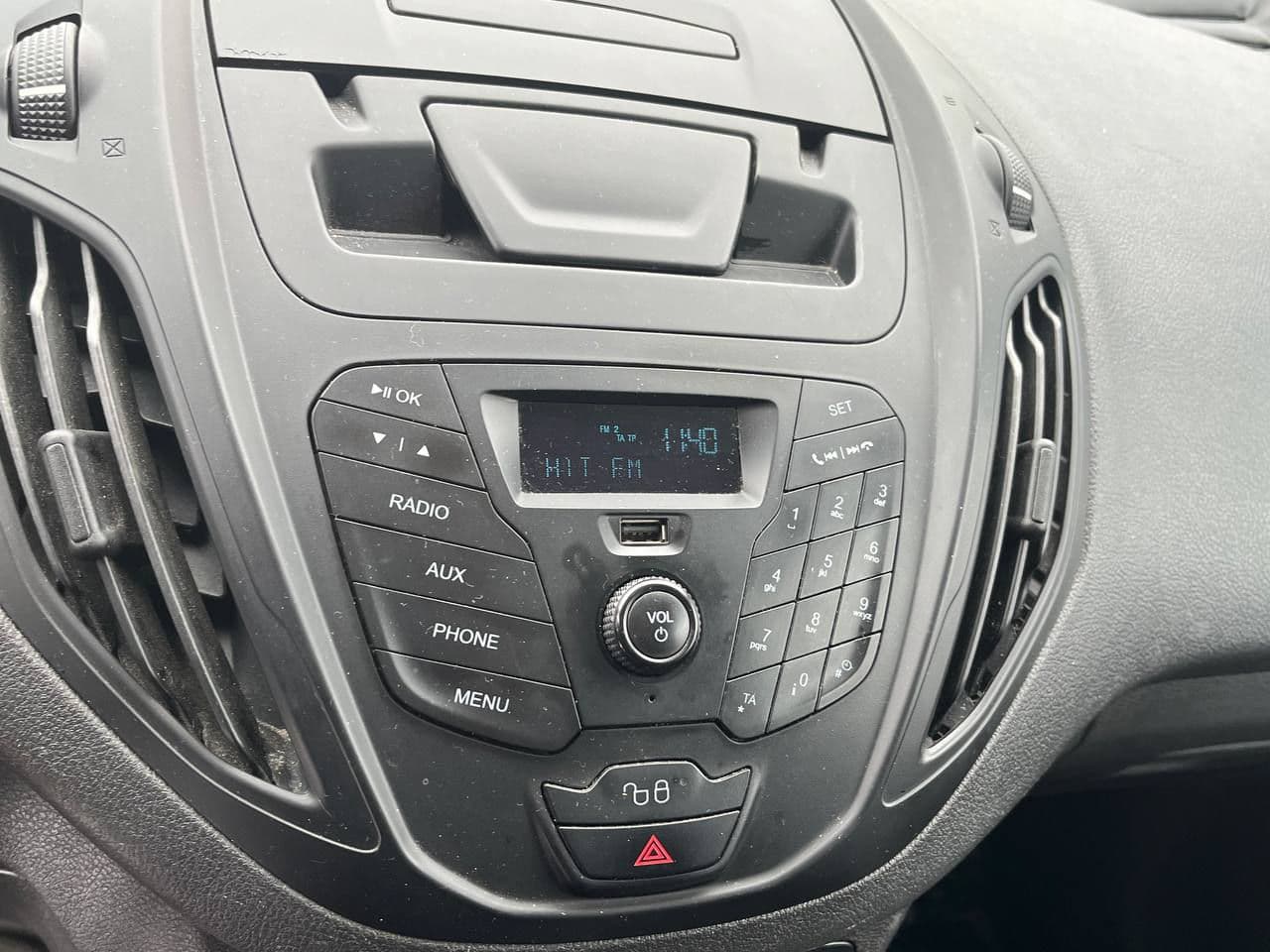 2017 Ford Tourneo Courier — Miniatură 9
