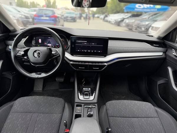 2021 Skoda Octavia — Miniatură 8