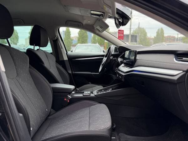 2021 Skoda Octavia — Miniatură 20