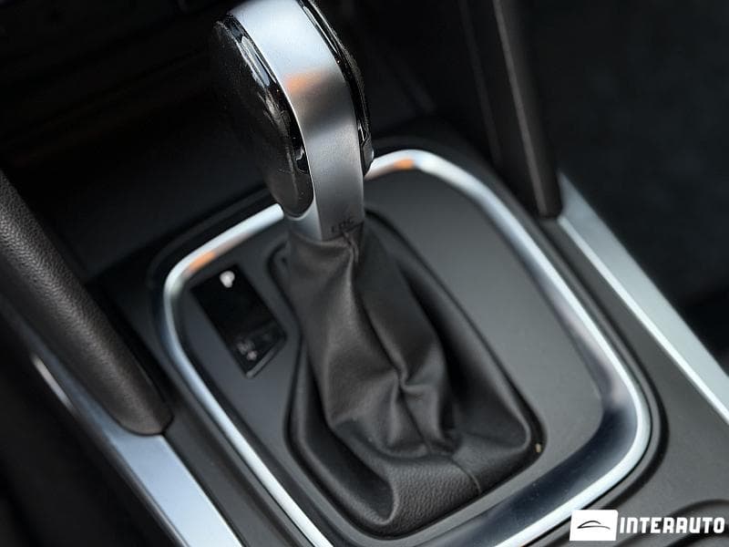 2020 Renault Megane — Miniatură 4