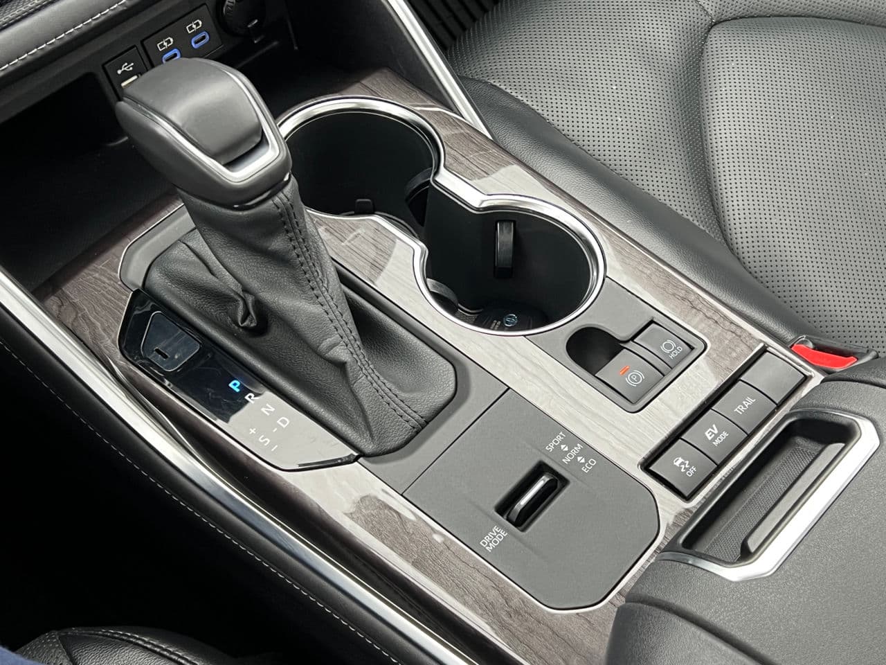 Toyota Highlander 2022 — Миниатюра 12