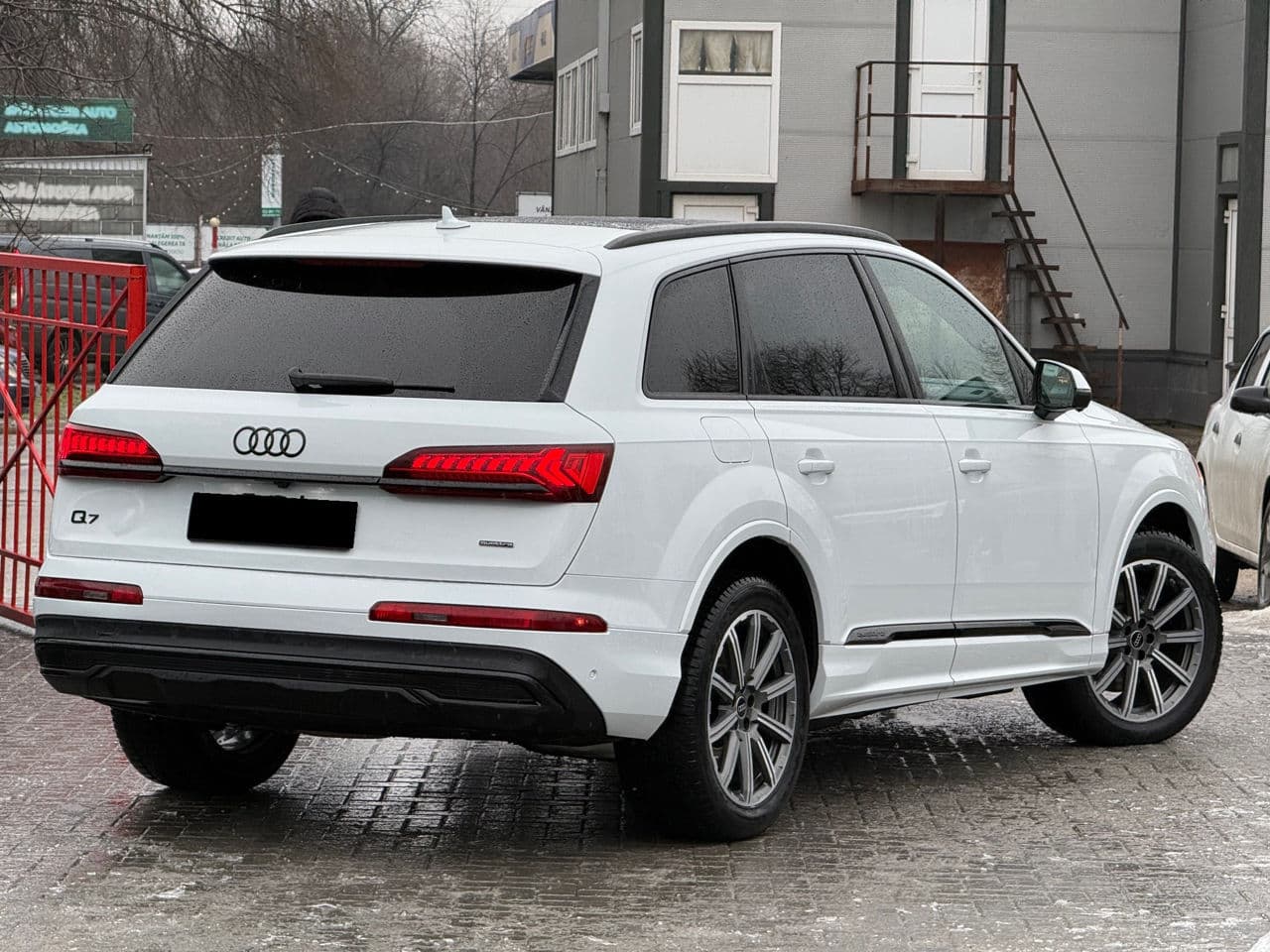 Audi Q7 2022 — Миниатюра 2