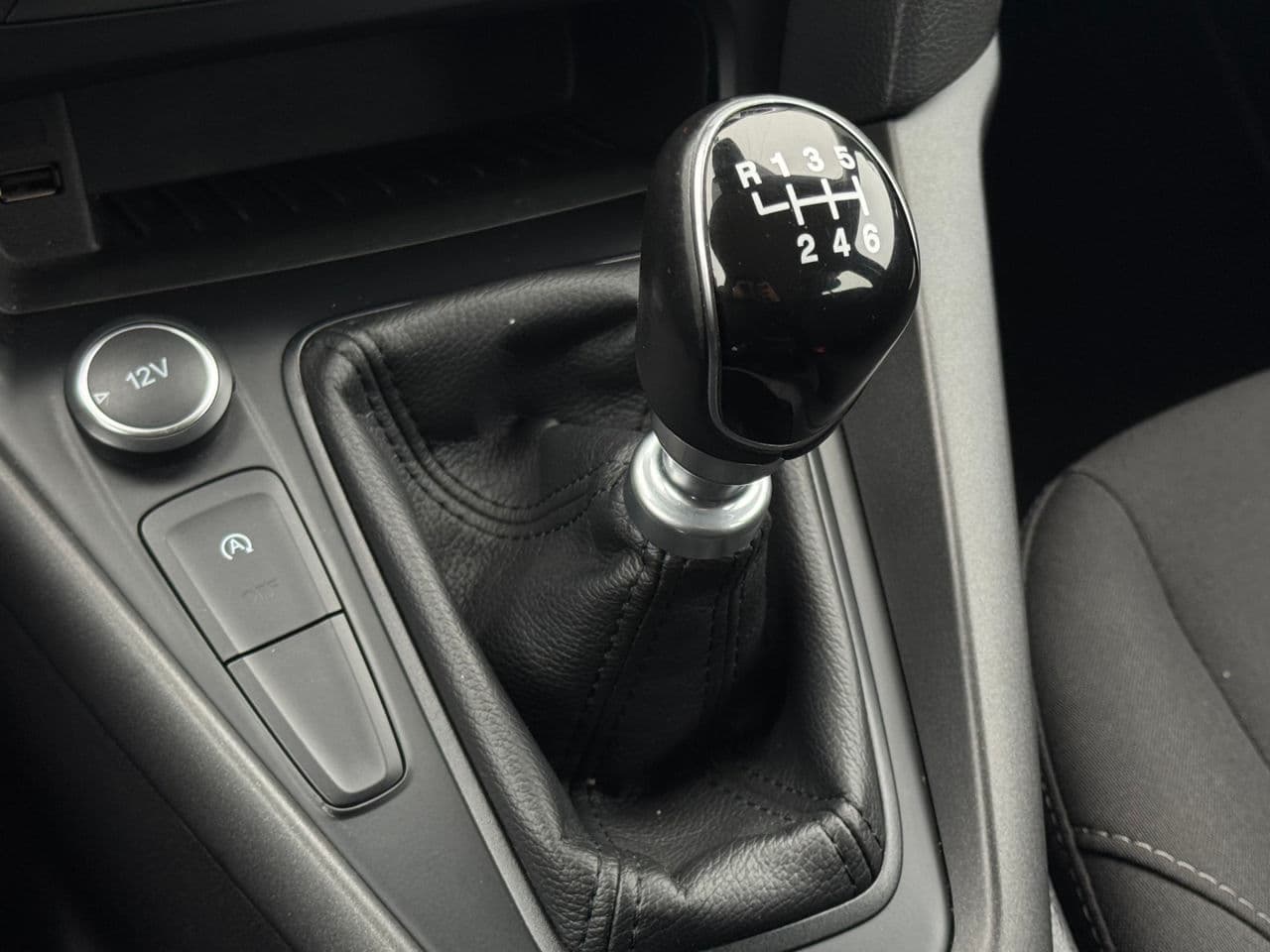 Ford Focus 2016 — Миниатюра 12
