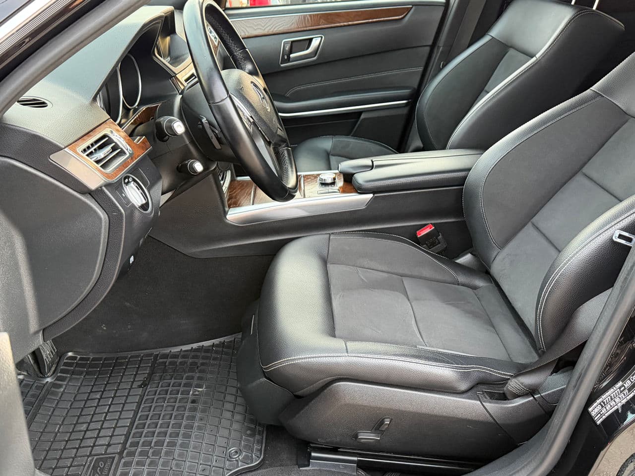 2013 Mercedes E 220 — Miniatură 6