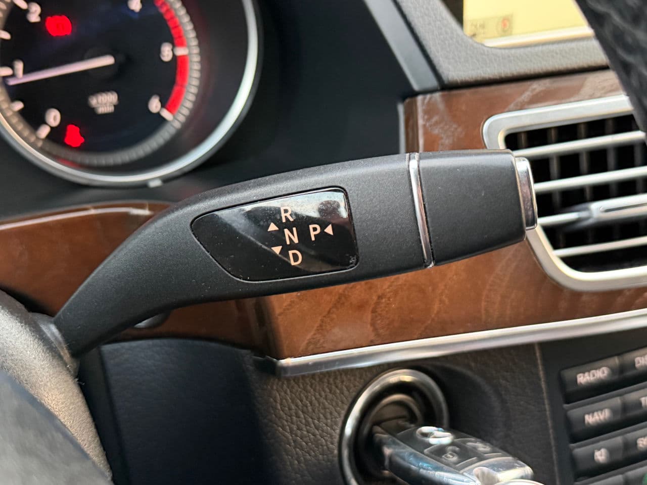 2013 Mercedes E 220 — Miniatură 13