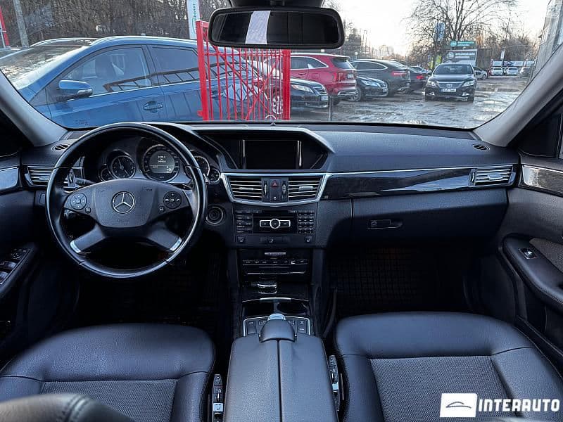 Mercedes E 350 2009 — Миниатюра 9