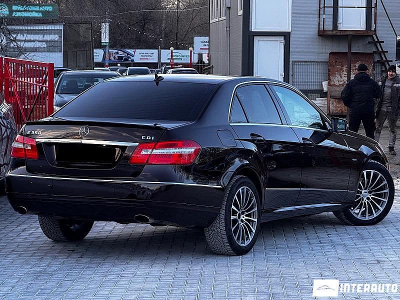 Mercedes E 350 2009 — Миниатюра 2