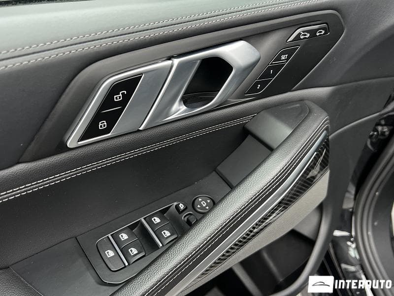 2021 BMW X6 4.0D — Miniatură 17