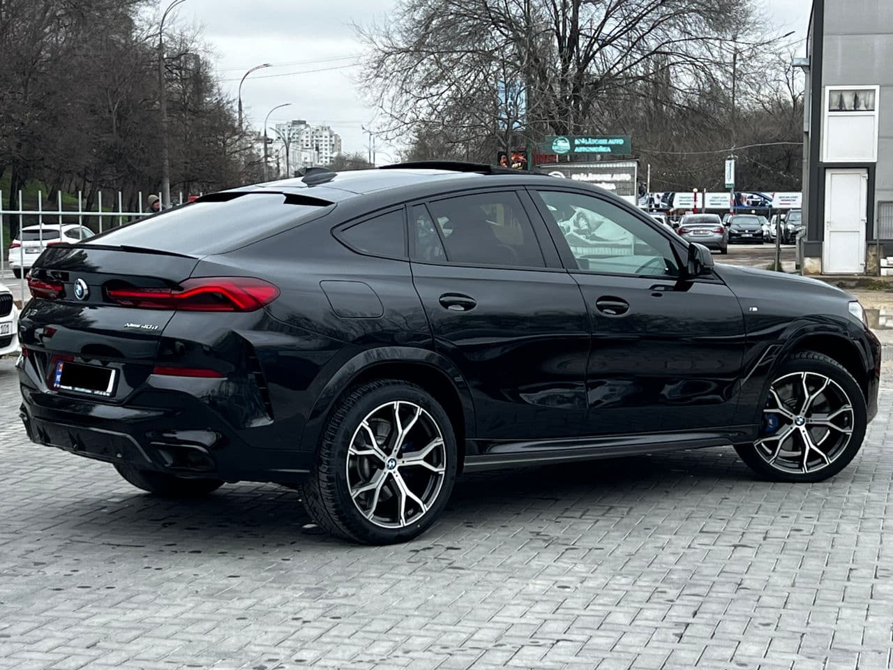 2021 BMW X6 4.0D — Miniatură 4