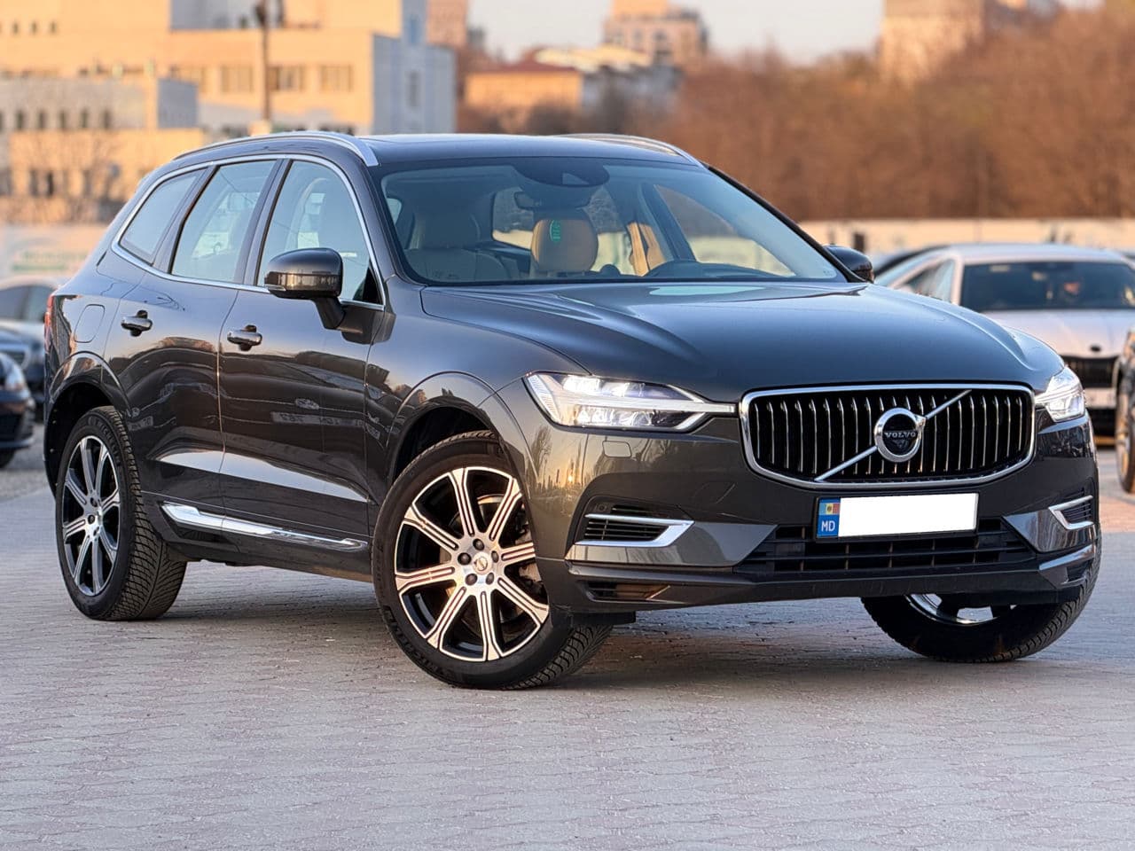 Volvo XC 60 2018 — Миниатюра 4
