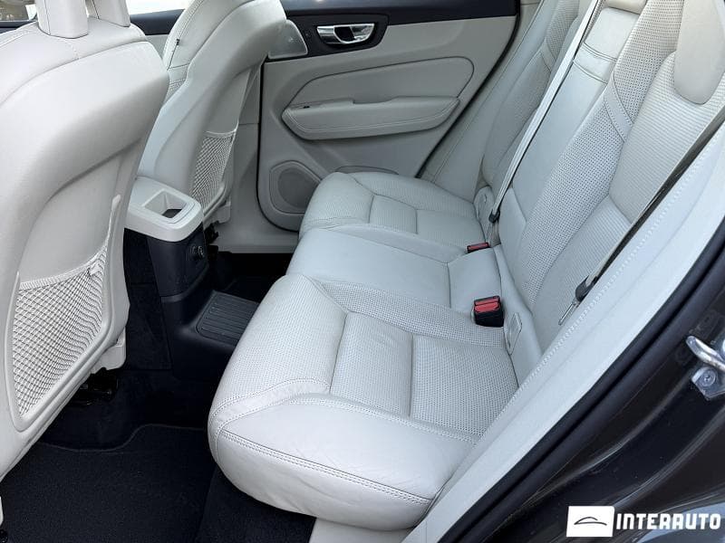 Volvo XC 60 2018 — Миниатюра 22