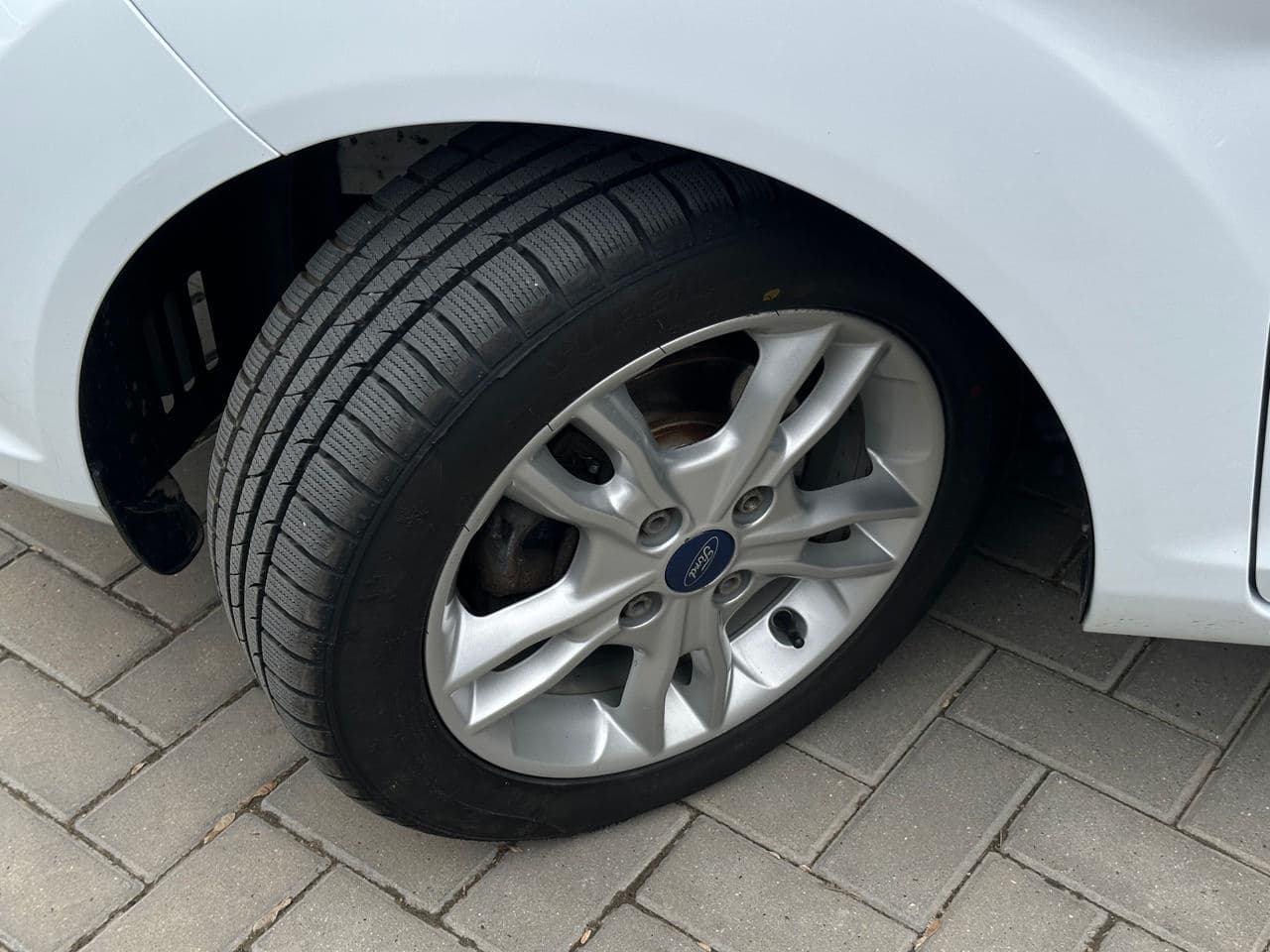Ford Fiesta 2016 — Миниатюра 17