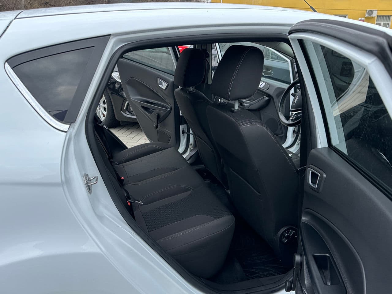 Ford Fiesta 2016 — Миниатюра 13