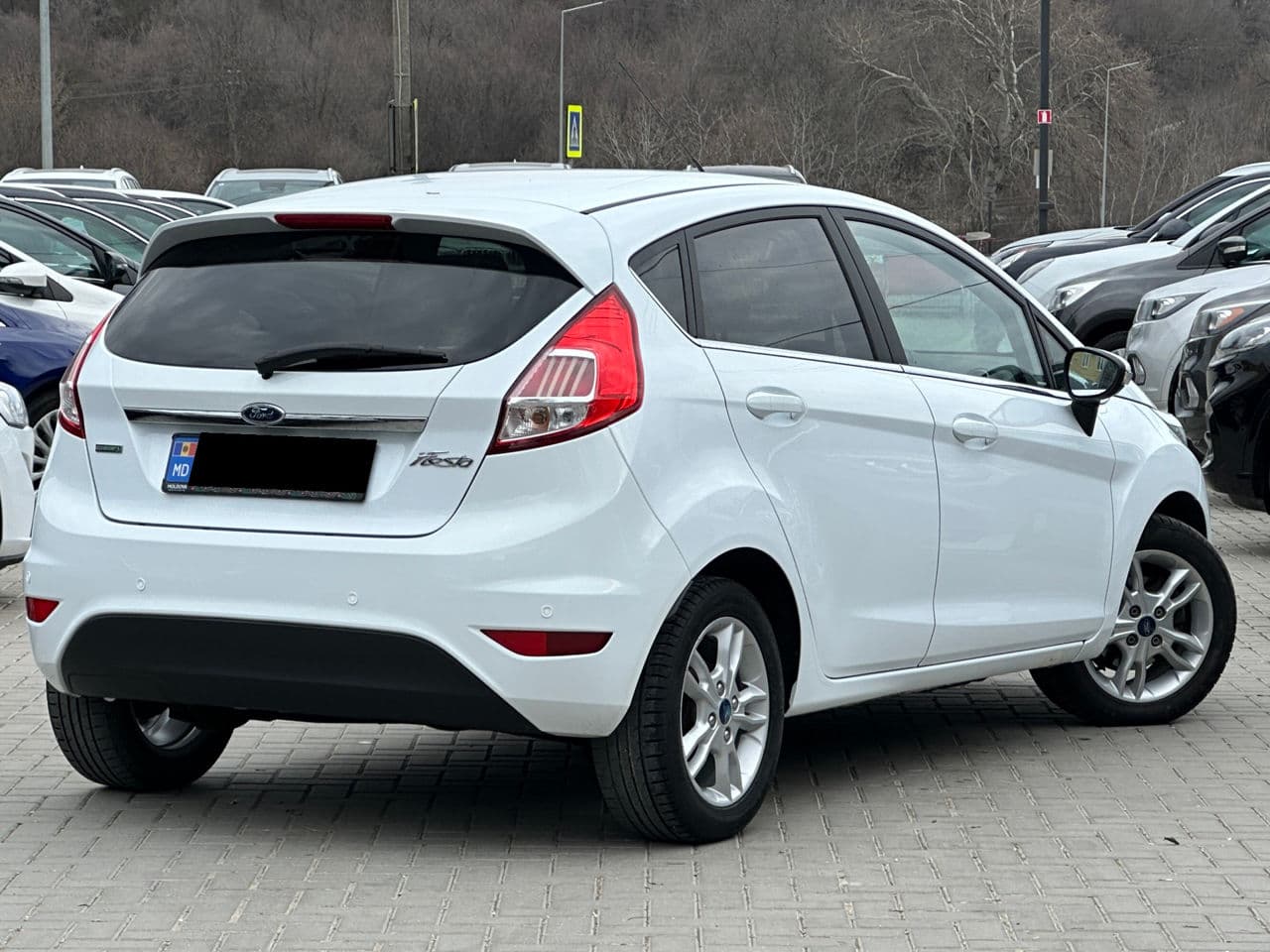 Ford Fiesta 2016 — Миниатюра 3