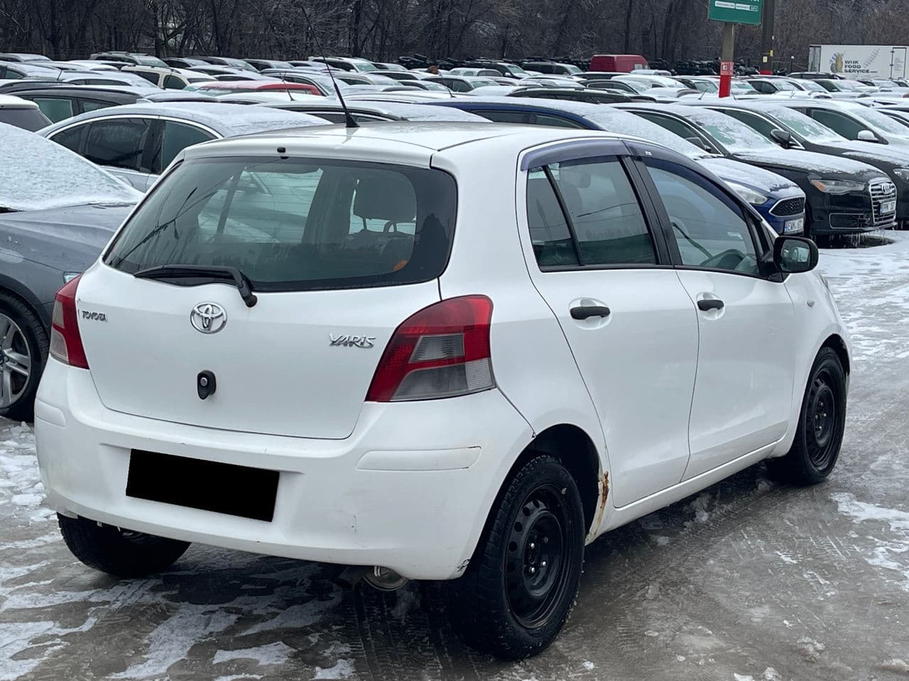 Toyota Yaris 2010 — Миниатюра 4