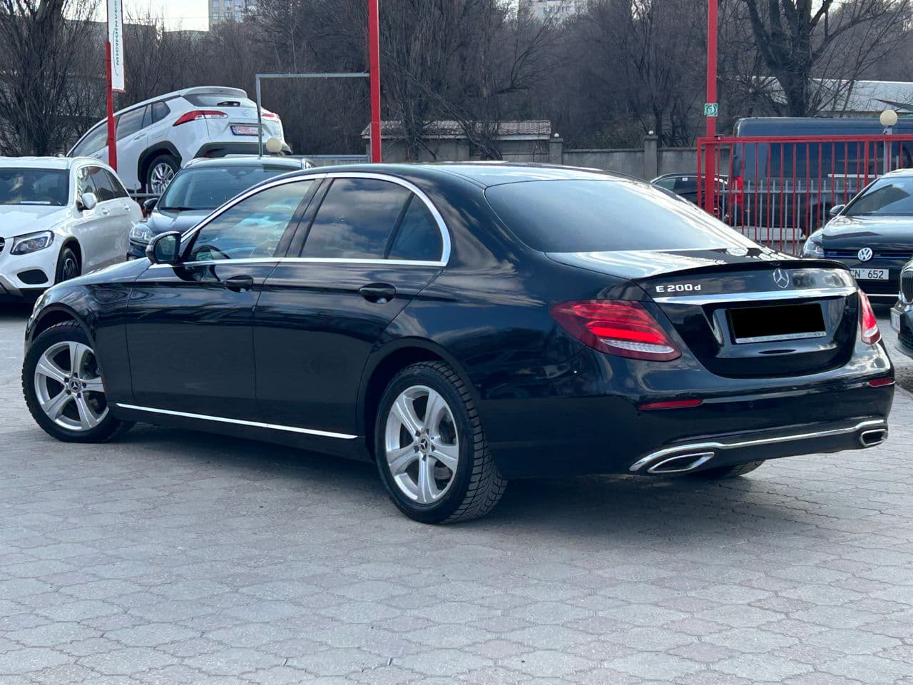 Mercedes E 200 2016 — Миниатюра 3