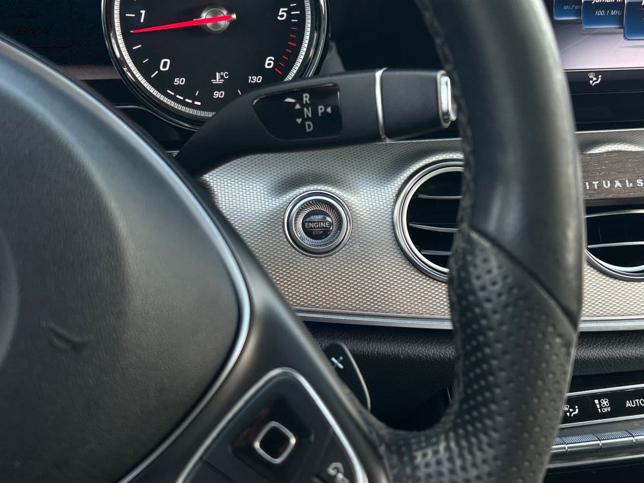 Mercedes E 200 2016 — Миниатюра 10