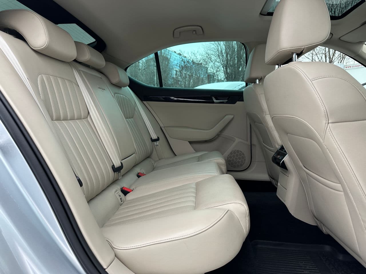 Skoda Superb 2018 — Миниатюра 22