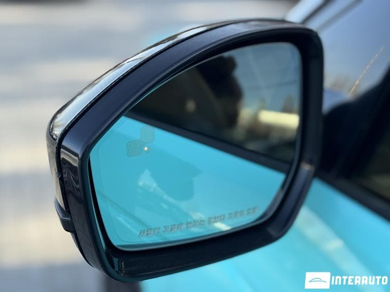 Land Rover Discovery Sport 2019 — Миниатюра 23