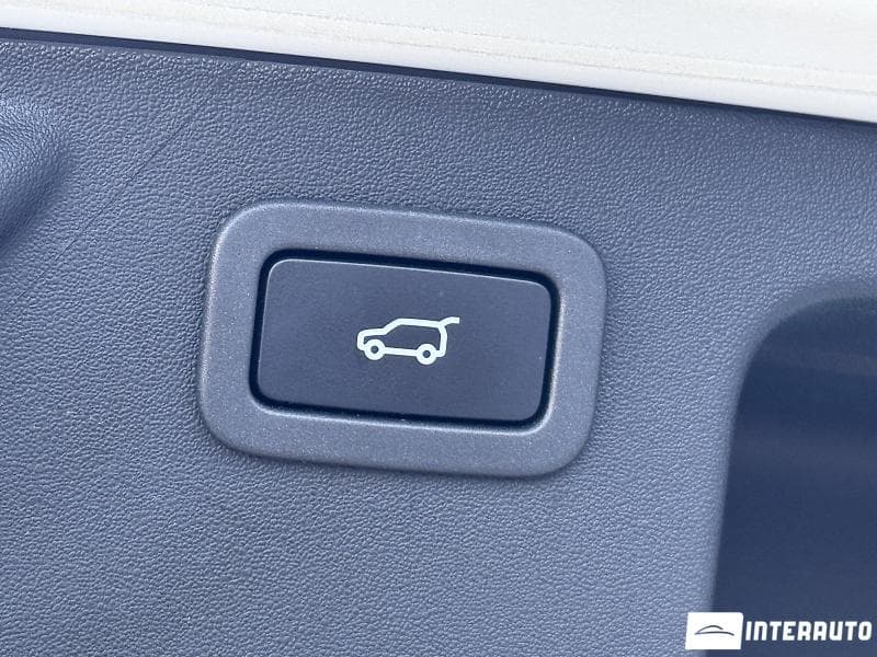 Land Rover Discovery Sport 2019 — Миниатюра 22